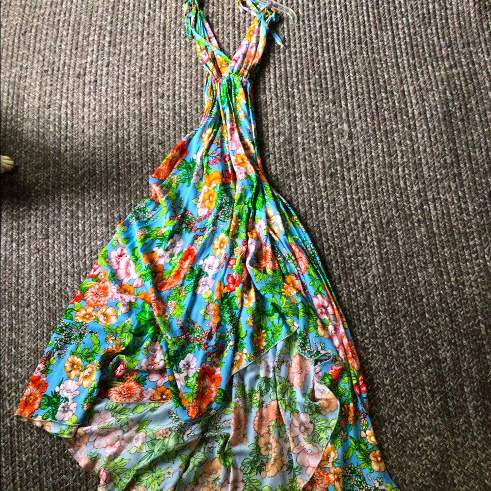 Dress - Picture 2 of 2